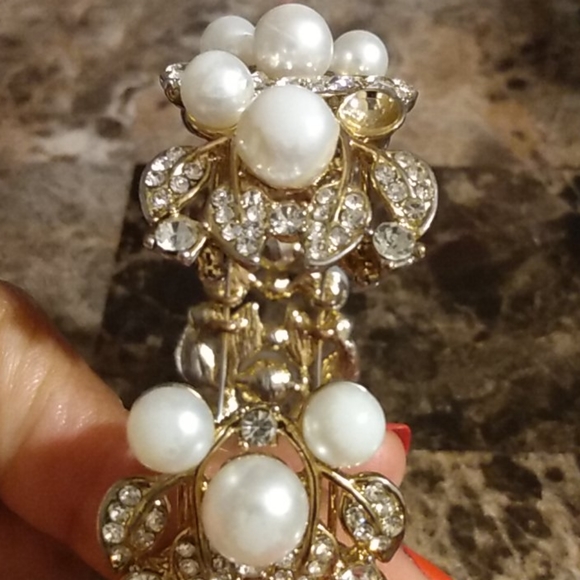 Bracket - Picture 3 of 3